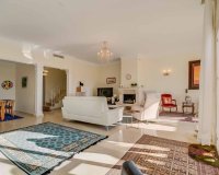 Wiederverkauf - Town house - Marbella - Artola