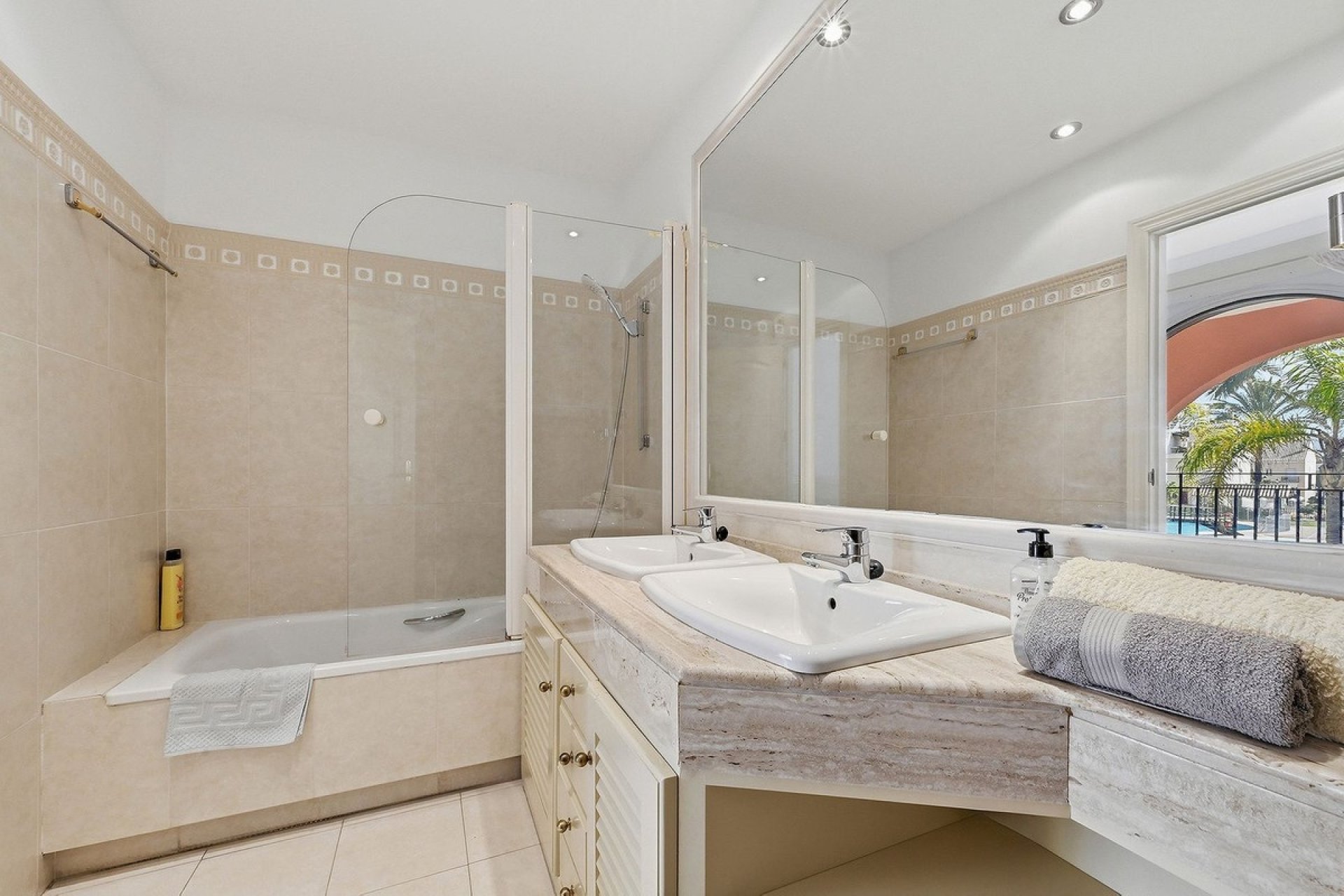 Wiederverkauf - Town house - Marbella - Bahía de Marbella