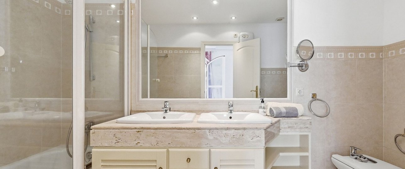 Wiederverkauf - Town house - Marbella - Bahía de Marbella
