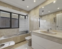 Wiederverkauf - Town house - Marbella - Bahía de Marbella