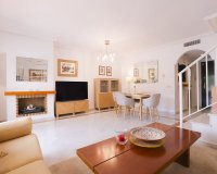 Wiederverkauf - Town house - Marbella - Cabopino