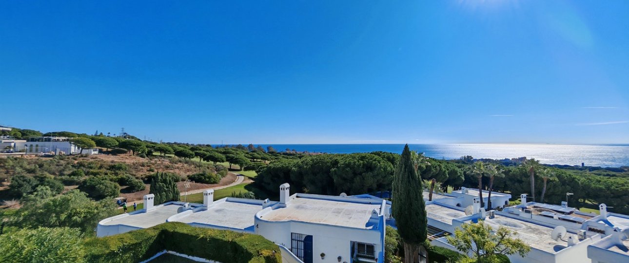 Wiederverkauf - Town house - Marbella - Cabopino