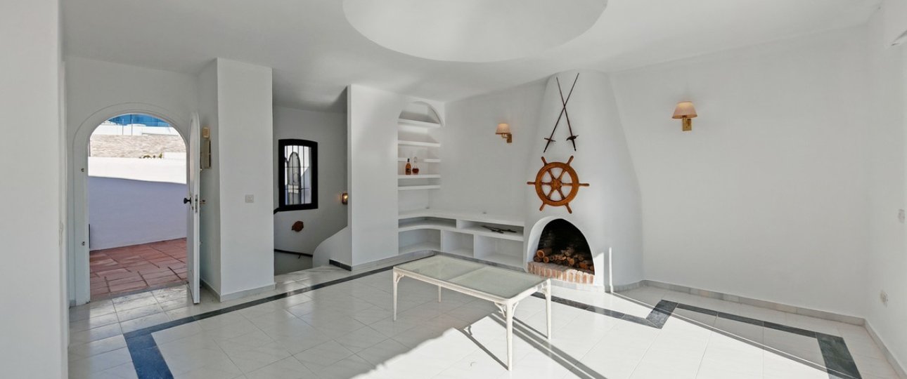 Wiederverkauf - Town house - Marbella - Cabopino