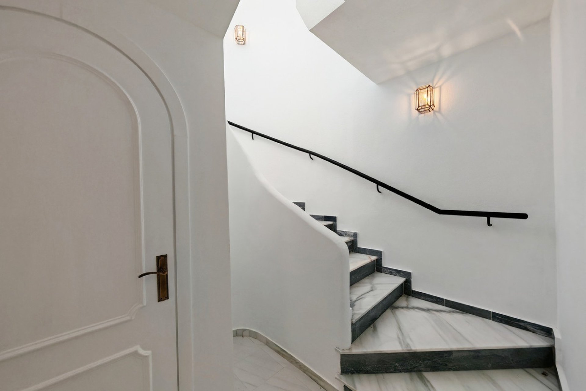 Wiederverkauf - Town house - Marbella - Cabopino