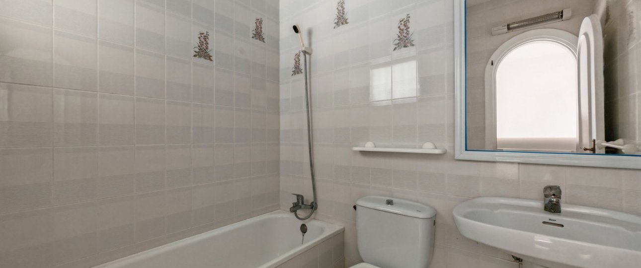 Wiederverkauf - Town house - Marbella - Cabopino