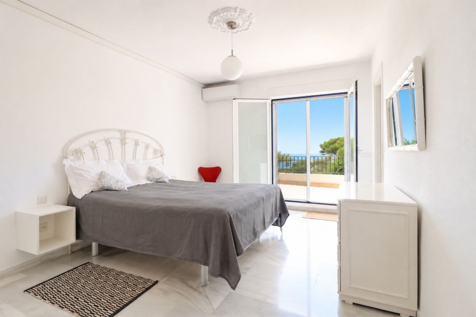 Wiederverkauf - Town house - Marbella - Cabopino