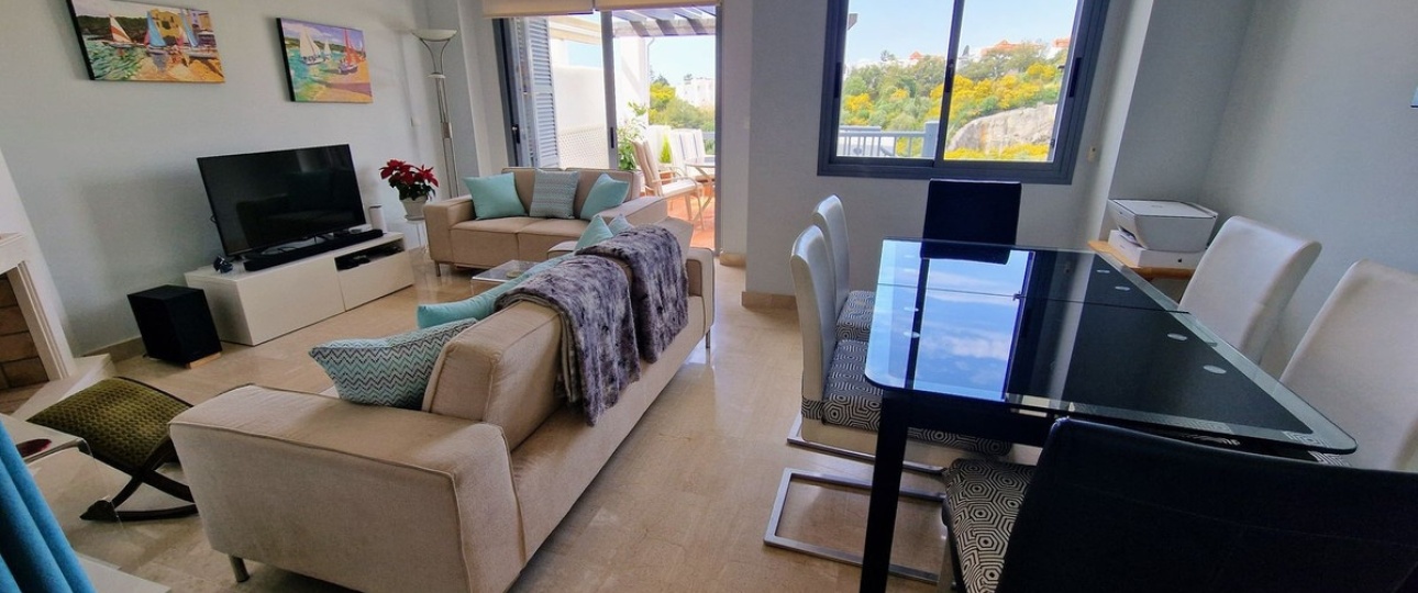 Wiederverkauf - Town house - Marbella - Cabopino