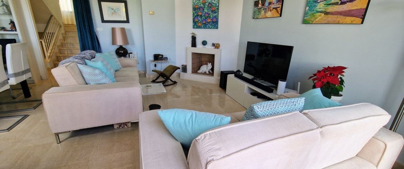 Wiederverkauf - Town house - Marbella - Cabopino