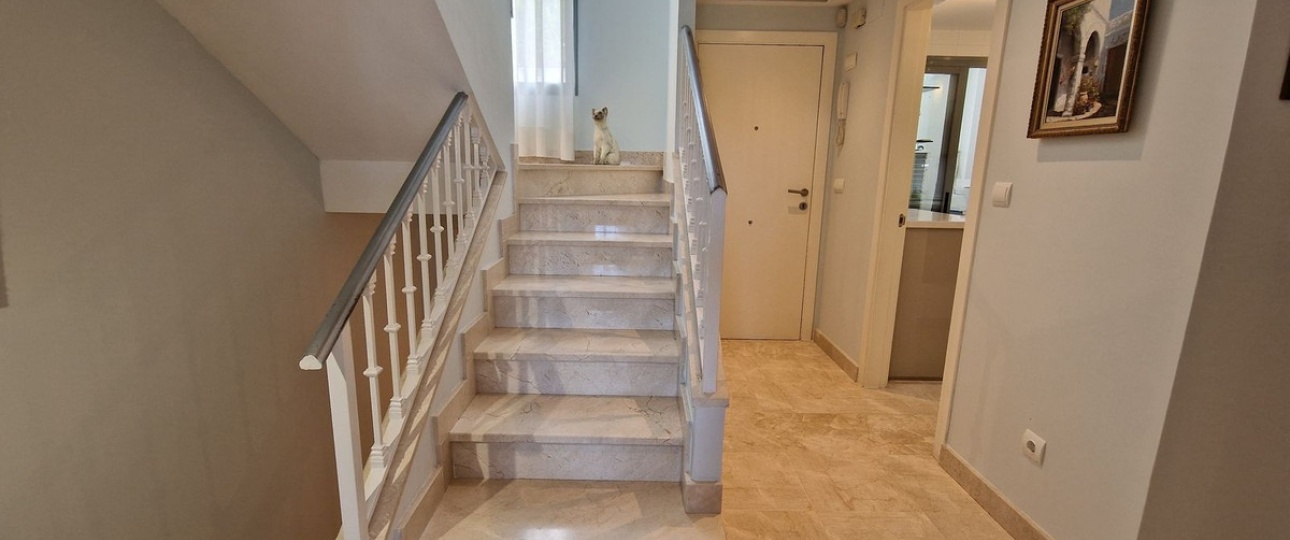 Wiederverkauf - Town house - Marbella - Cabopino