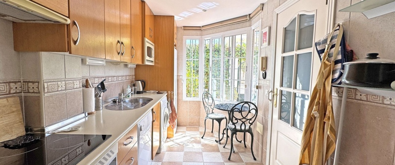 Wiederverkauf - Town house - Marbella - Cabopino