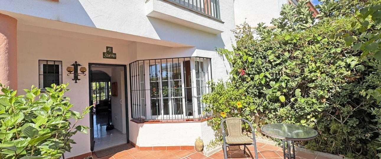 Wiederverkauf - Town house - Marbella - Cabopino