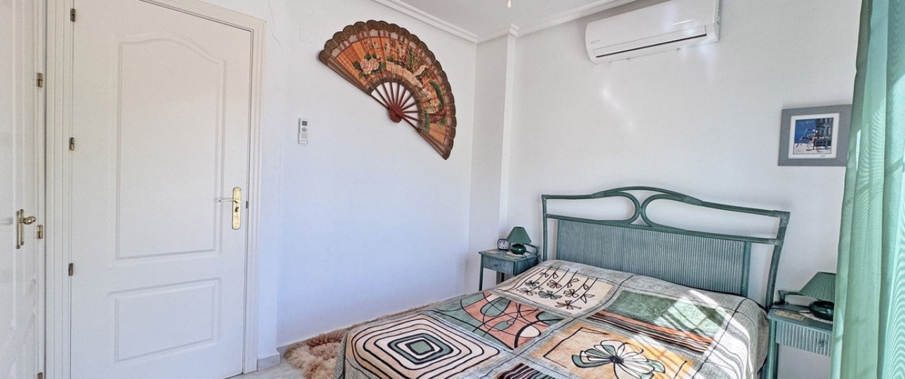 Wiederverkauf - Town house - Marbella - Cabopino