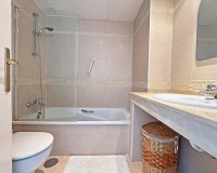 Wiederverkauf - Town house - Marbella - Cabopino