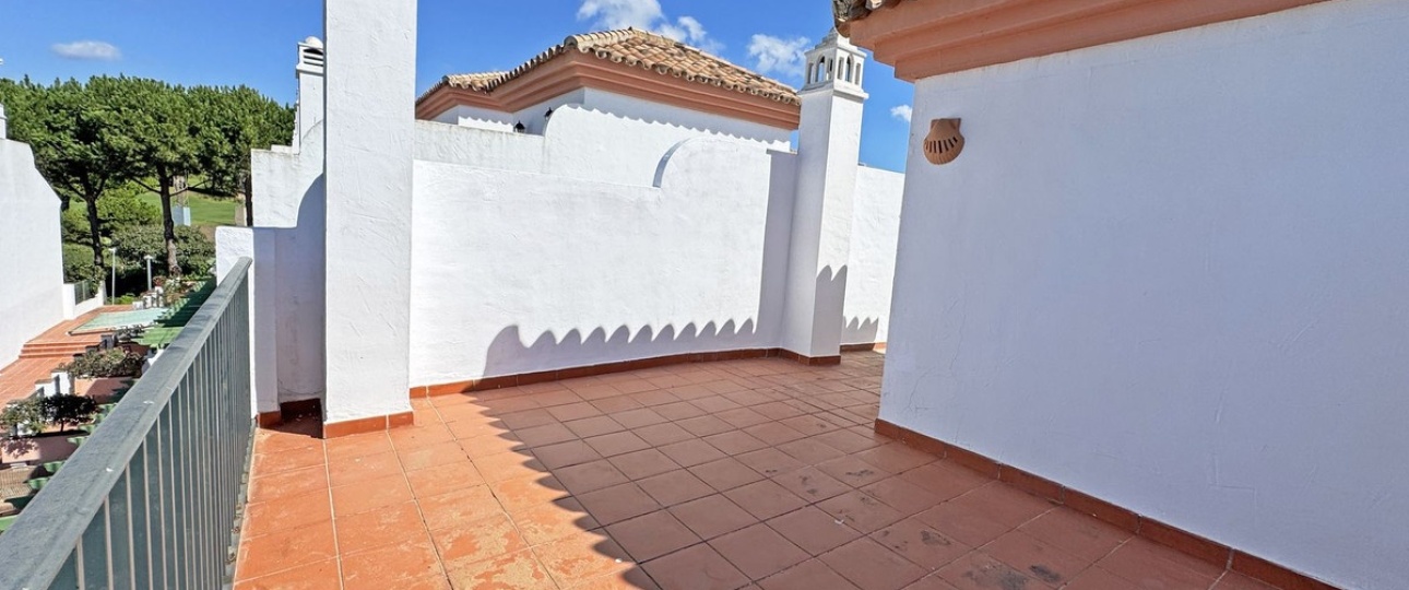 Wiederverkauf - Town house - Marbella - Cabopino
