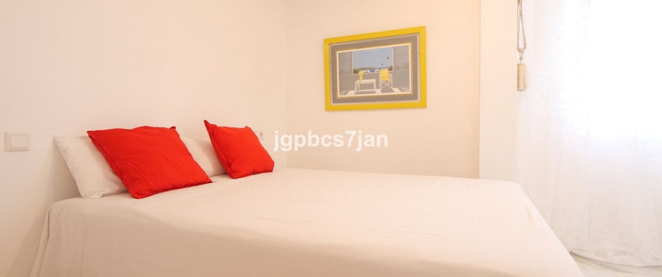 Wiederverkauf - Town house - Marbella - Cabopino