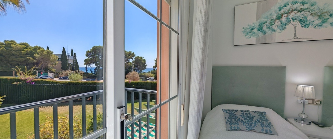 Wiederverkauf - Town house - Marbella - Cabopino