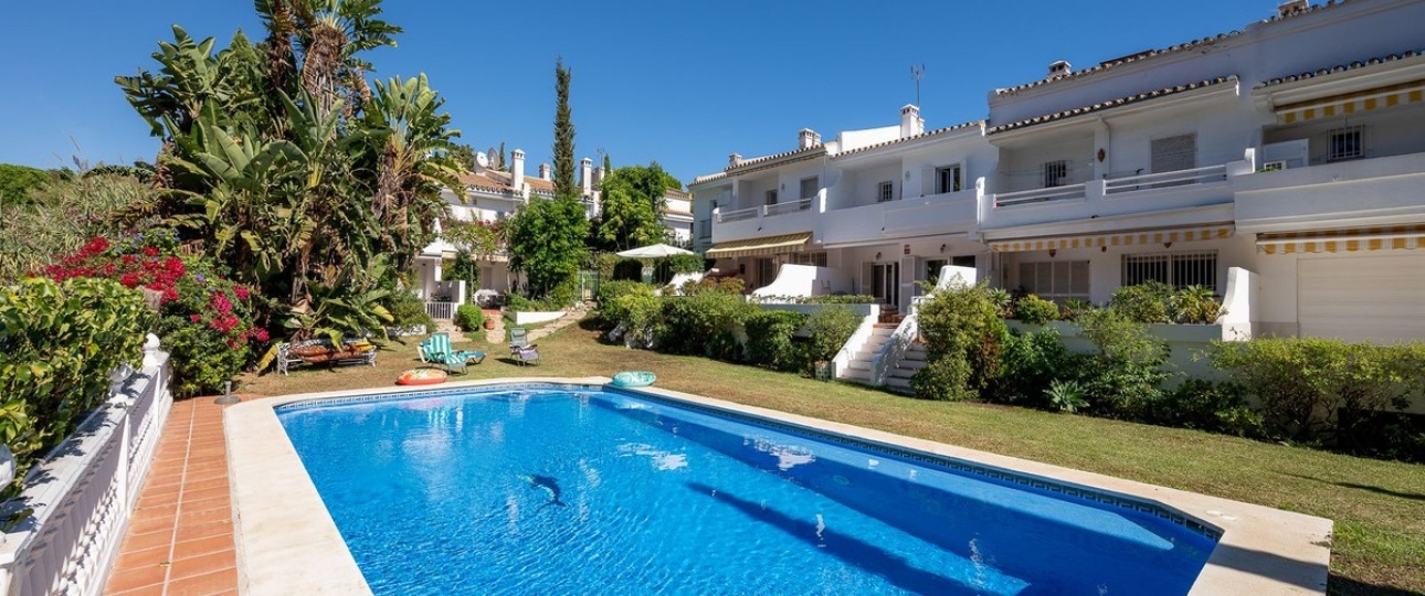 Wiederverkauf - Town house - Marbella - Cabopino