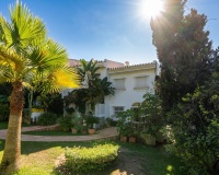 Wiederverkauf - Town house - Marbella - Cabopino