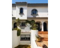 Wiederverkauf - Town house - Marbella - Cabopino
