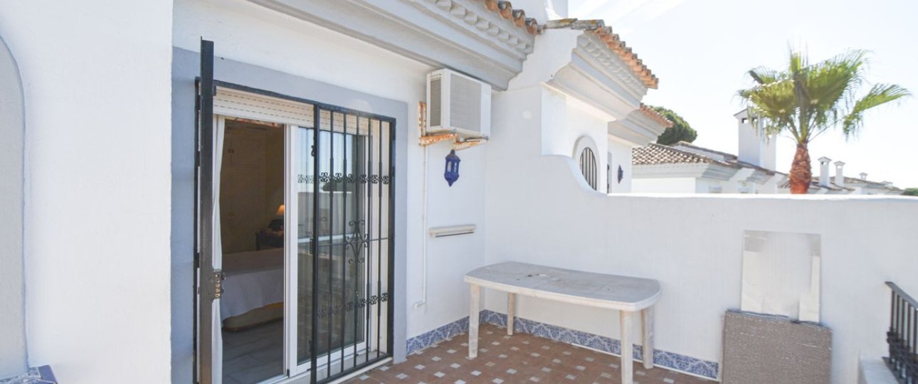 Wiederverkauf - Town house - Marbella - Cabopino