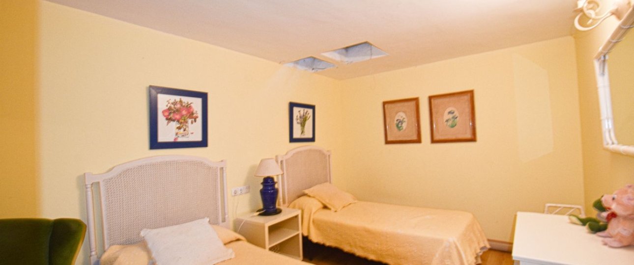 Wiederverkauf - Town house - Marbella - Cabopino