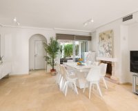 Wiederverkauf - Town house - Marbella - Costabella