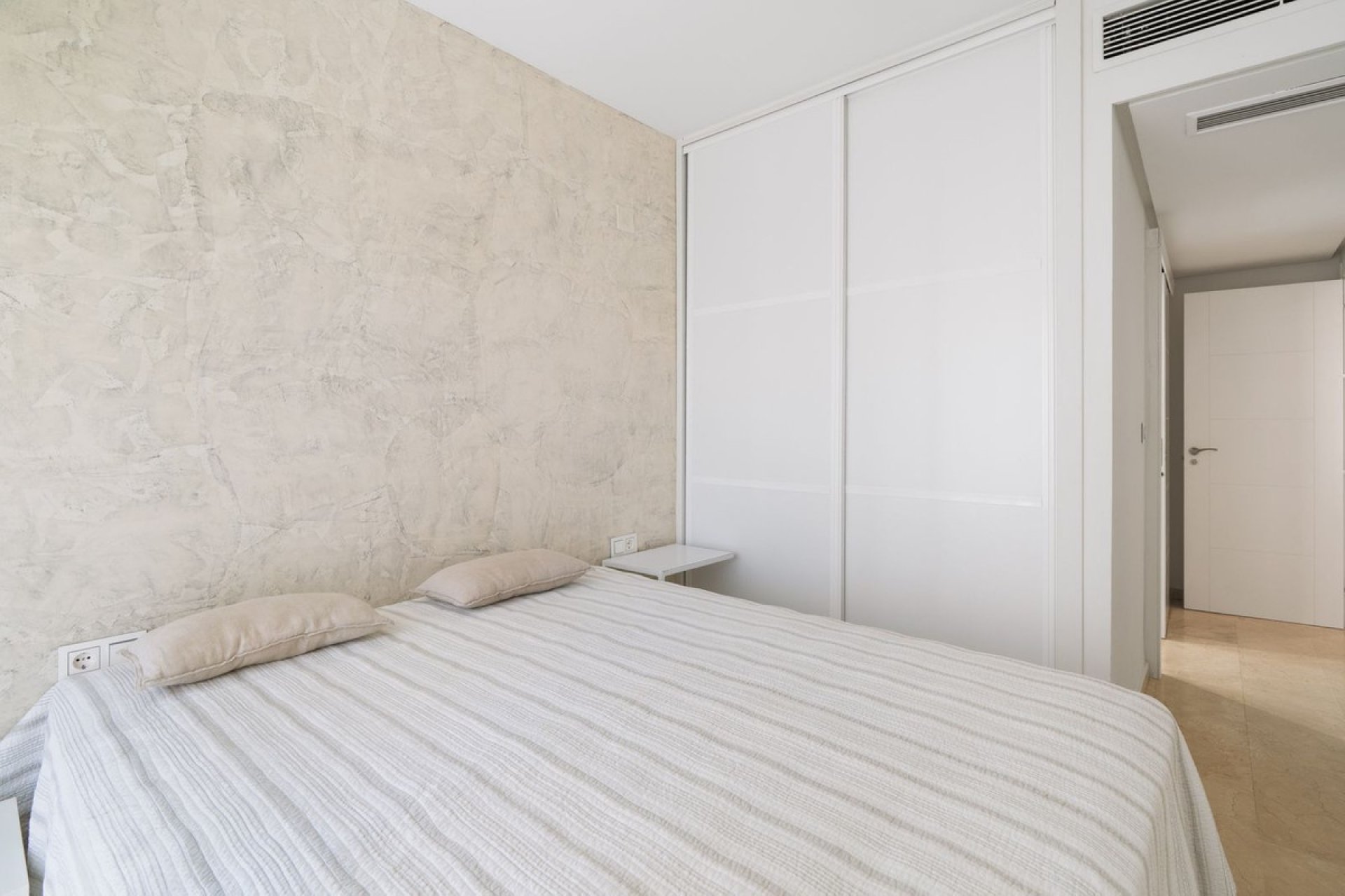 Wiederverkauf - Town house - Marbella - Costabella
