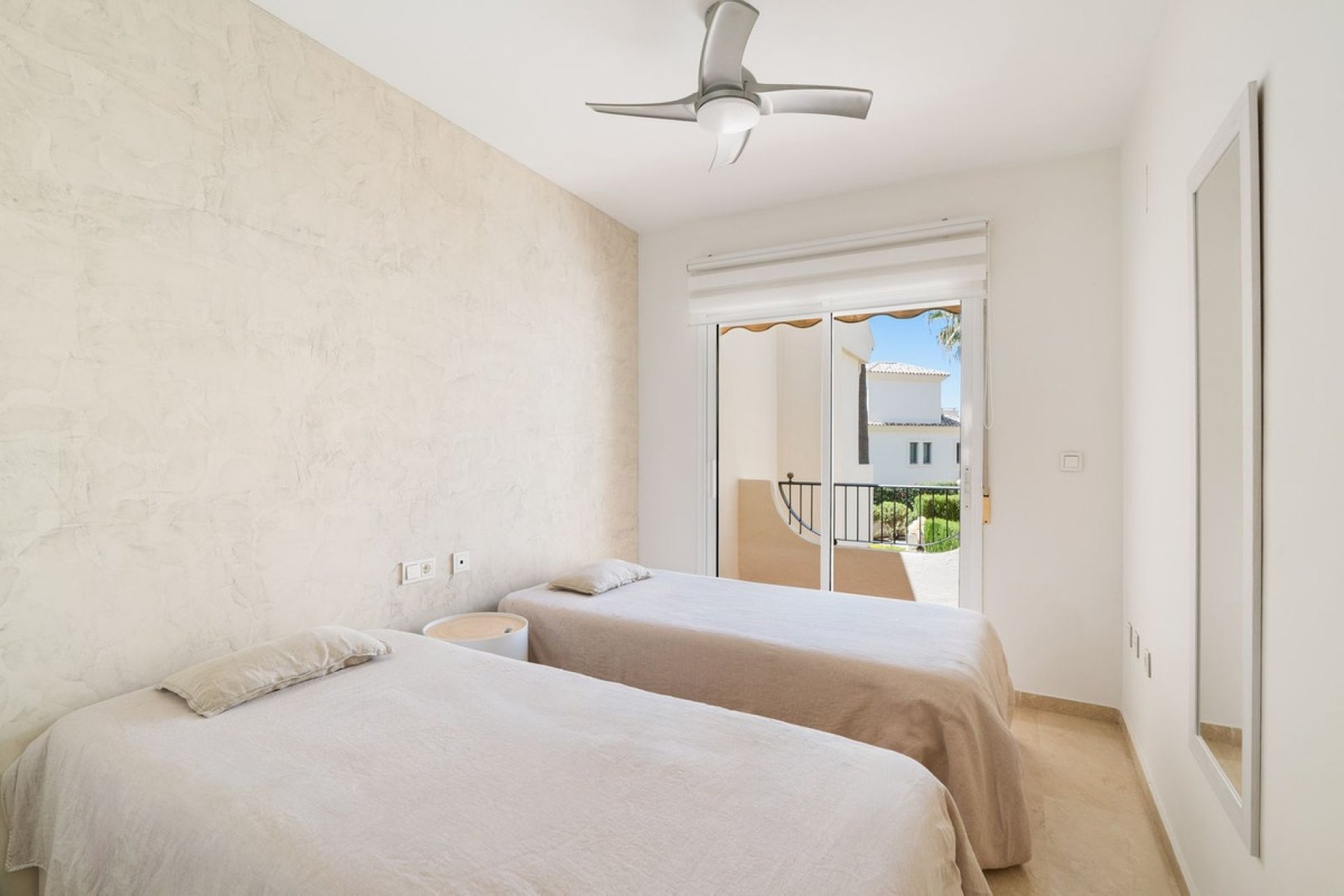Wiederverkauf - Town house - Marbella - Costabella
