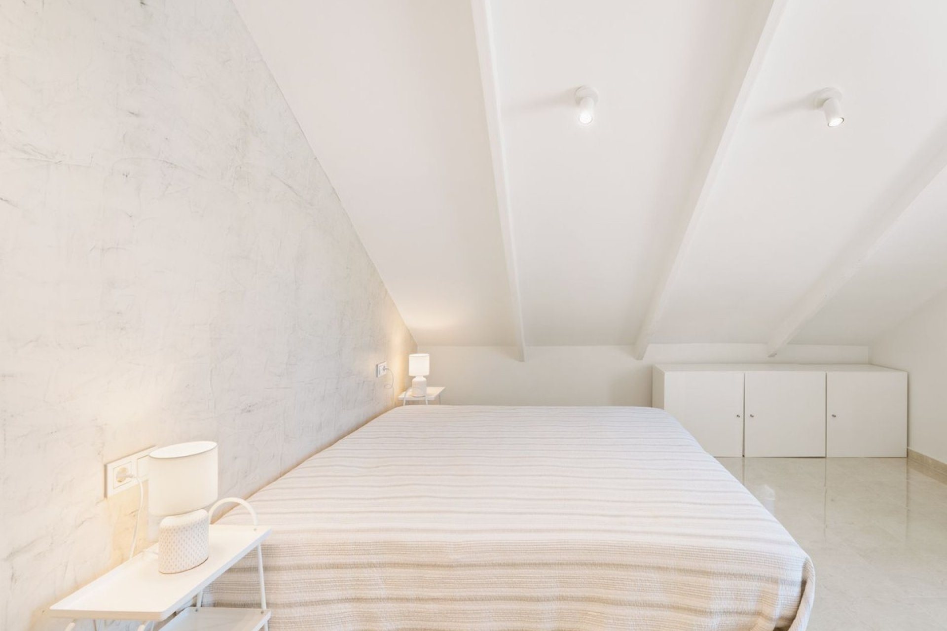 Wiederverkauf - Town house - Marbella - Costabella