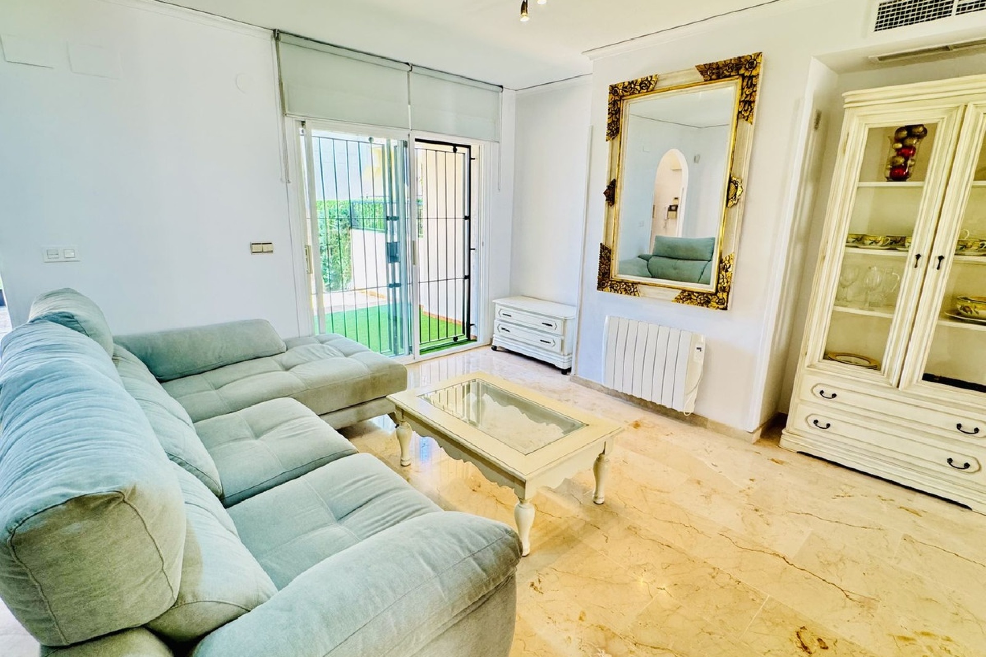 Wiederverkauf - Town house - Marbella - Costabella