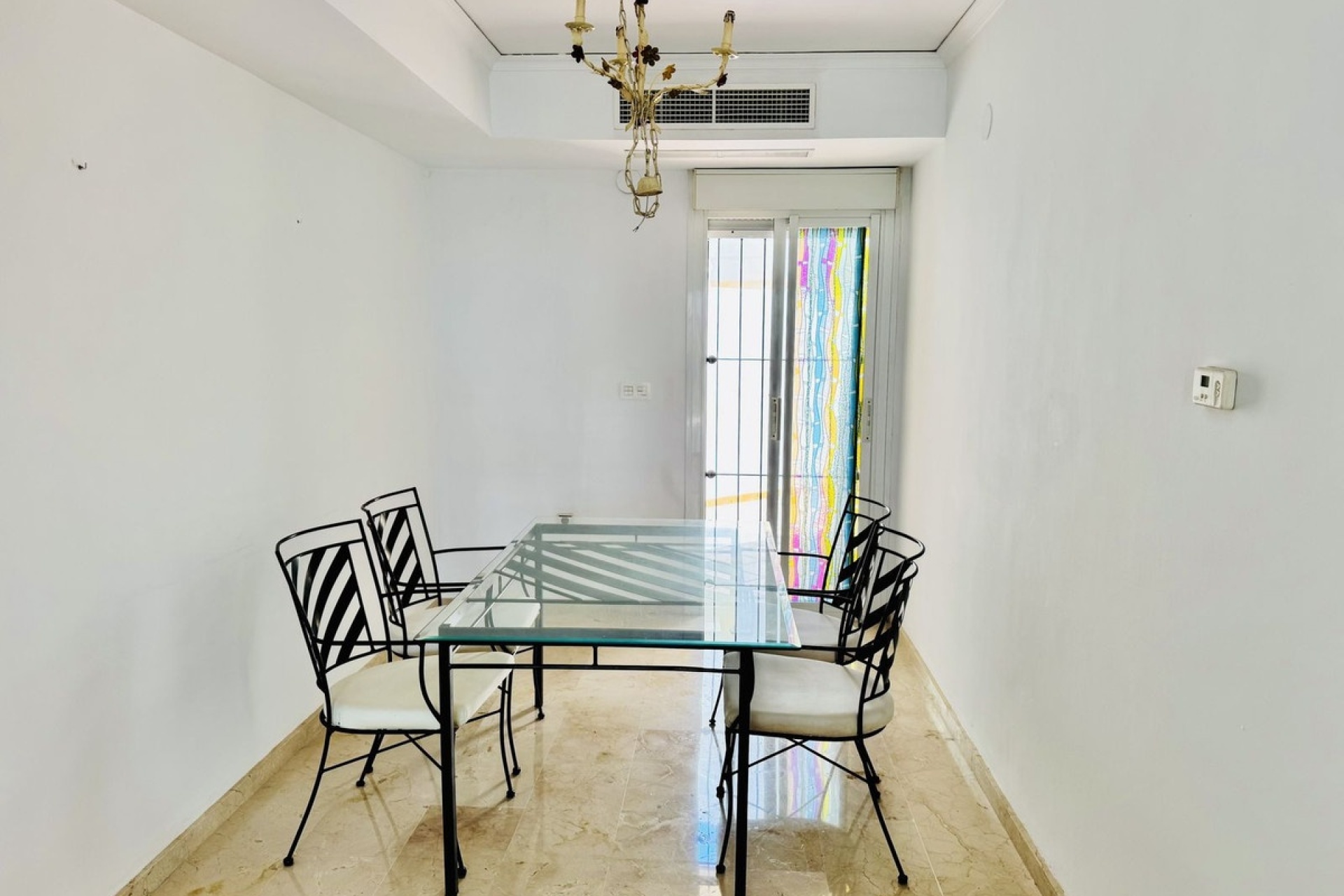 Wiederverkauf - Town house - Marbella - Costabella