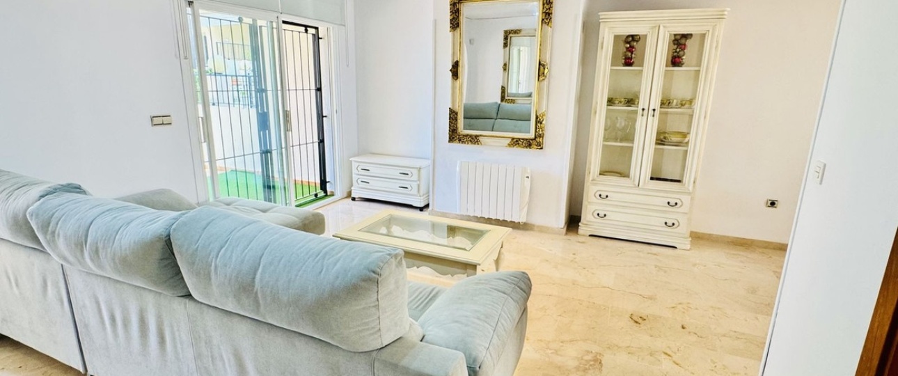 Wiederverkauf - Town house - Marbella - Costabella