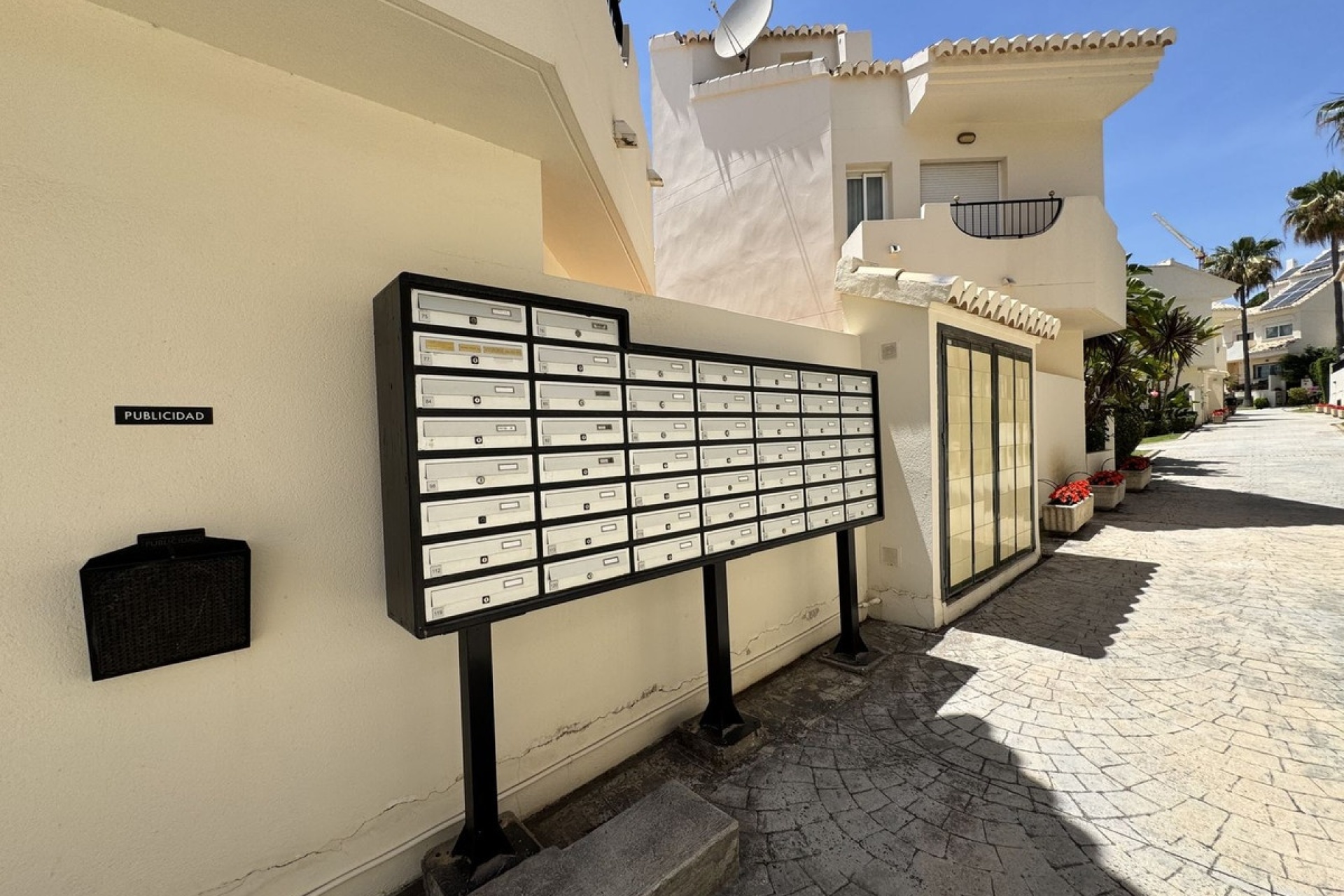 Wiederverkauf - Town house - Marbella - Costabella