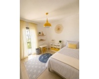 Wiederverkauf - Town house - Marbella - Costabella