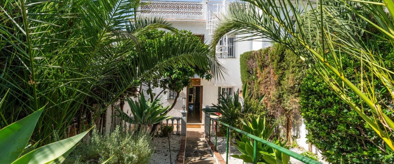 Wiederverkauf - Town house - Marbella - Costabella