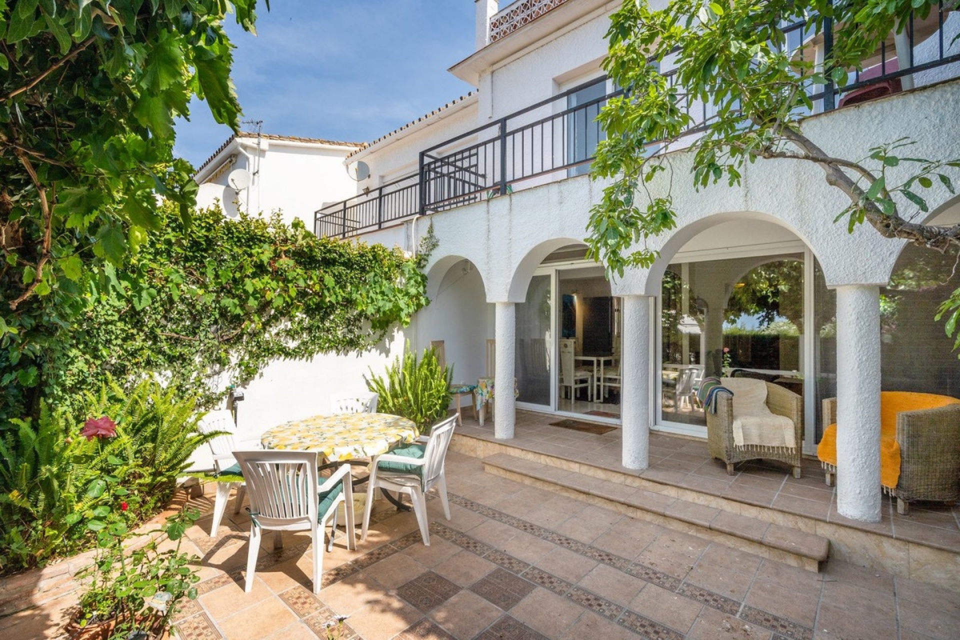 Wiederverkauf - Town house - Marbella - Costabella