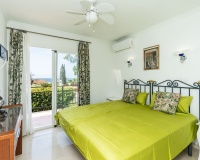 Wiederverkauf - Town house - Marbella - Costabella
