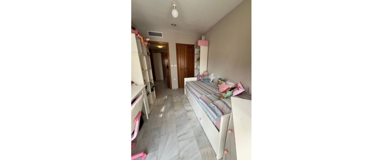 Wiederverkauf - Town house - Marbella - Costabella