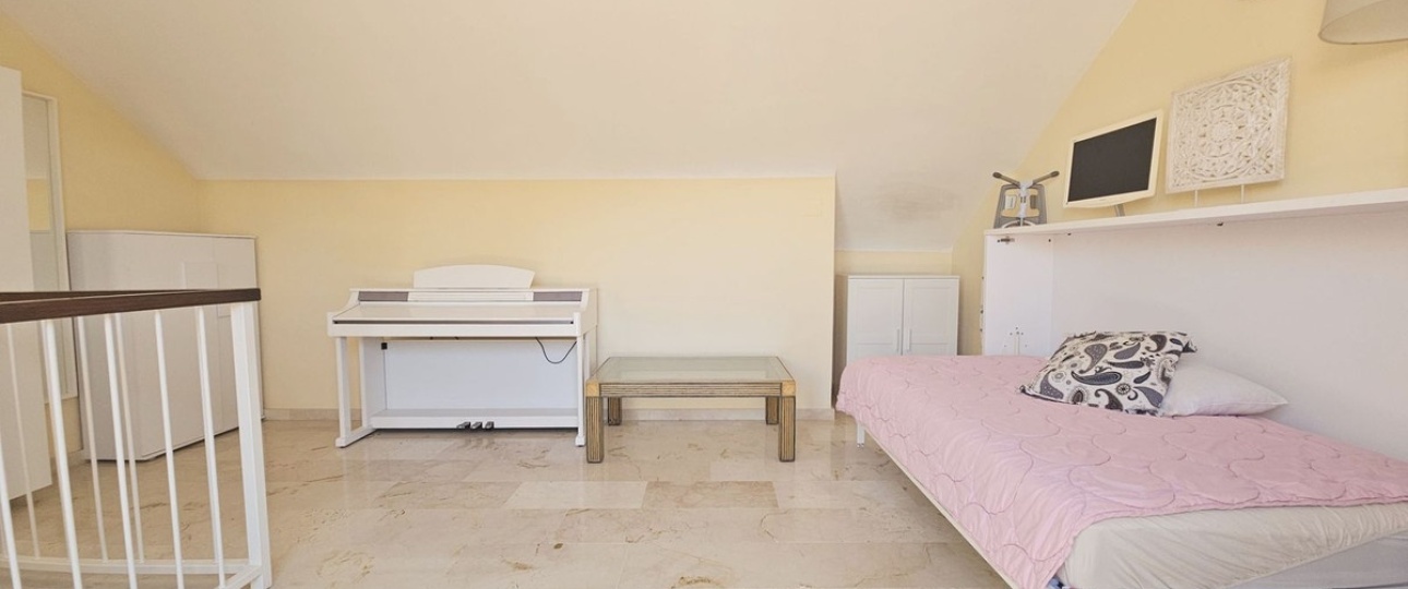 Wiederverkauf - Town house - Marbella - El Rosario