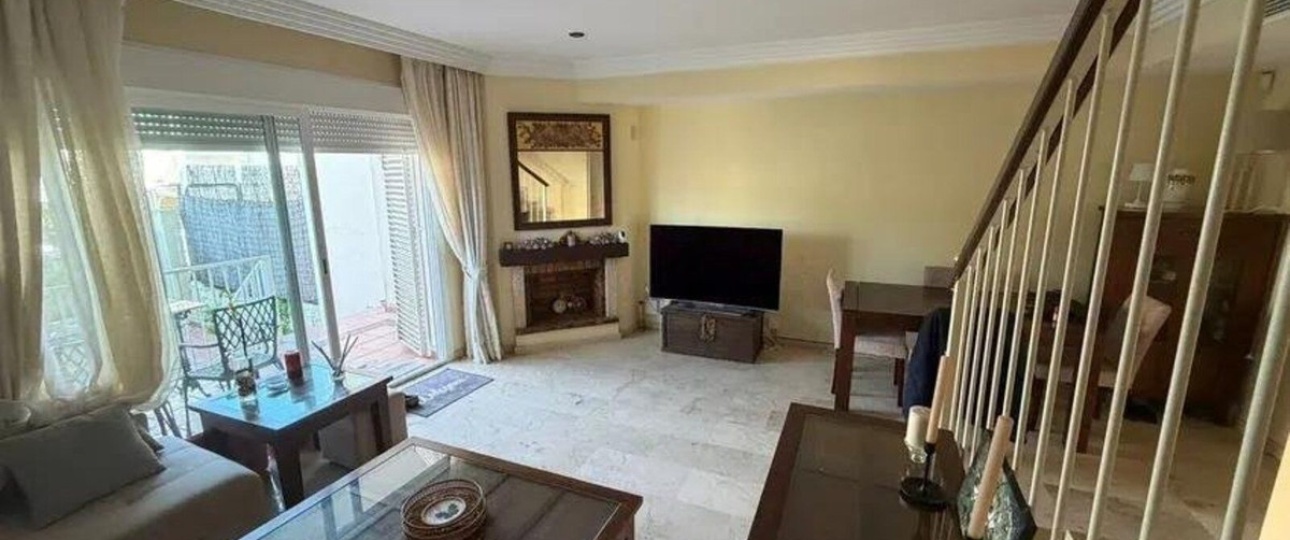 Wiederverkauf - Town house - Marbella - El Rosario