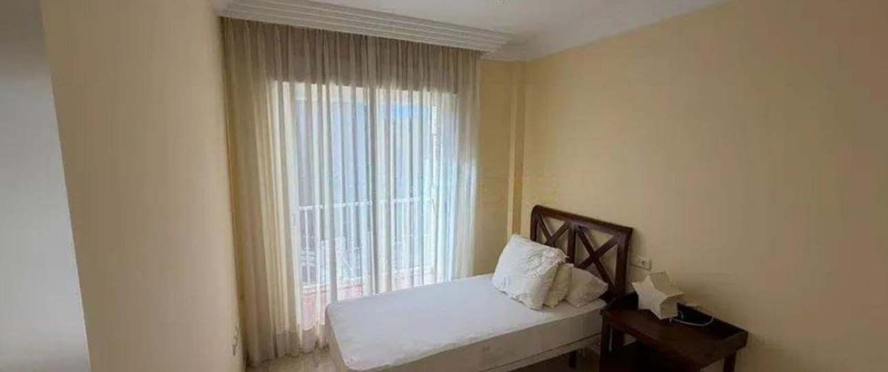 Wiederverkauf - Town house - Marbella - El Rosario