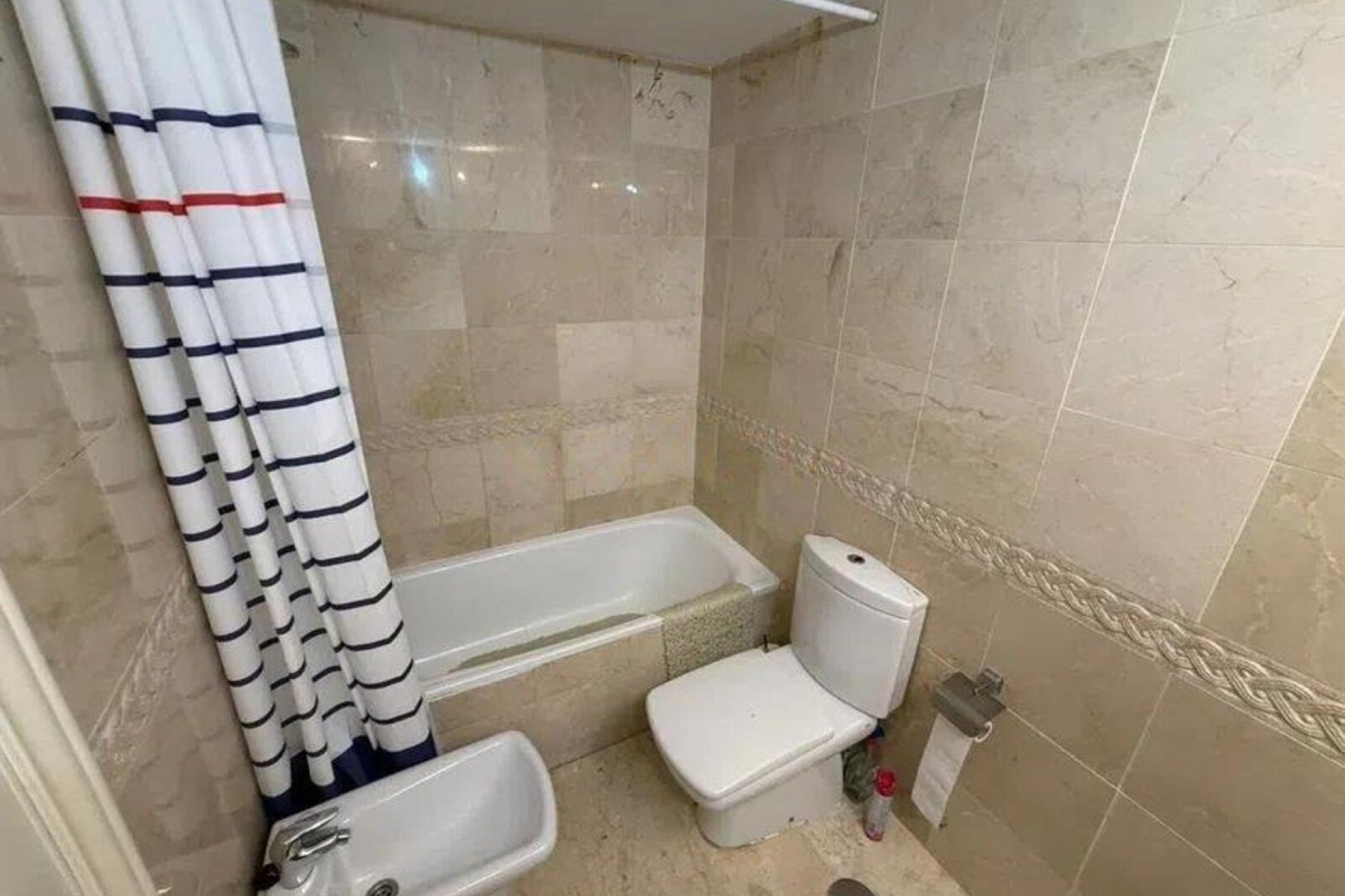 Wiederverkauf - Town house - Marbella - El Rosario