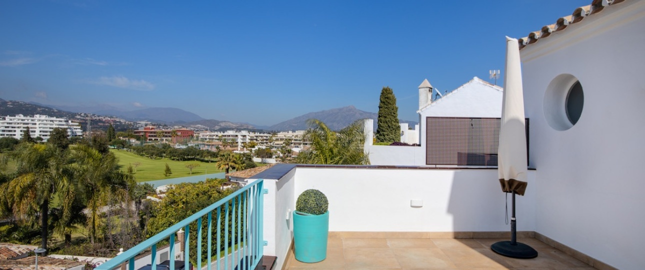 Wiederverkauf - Town house - Marbella - Guadalmina Alta