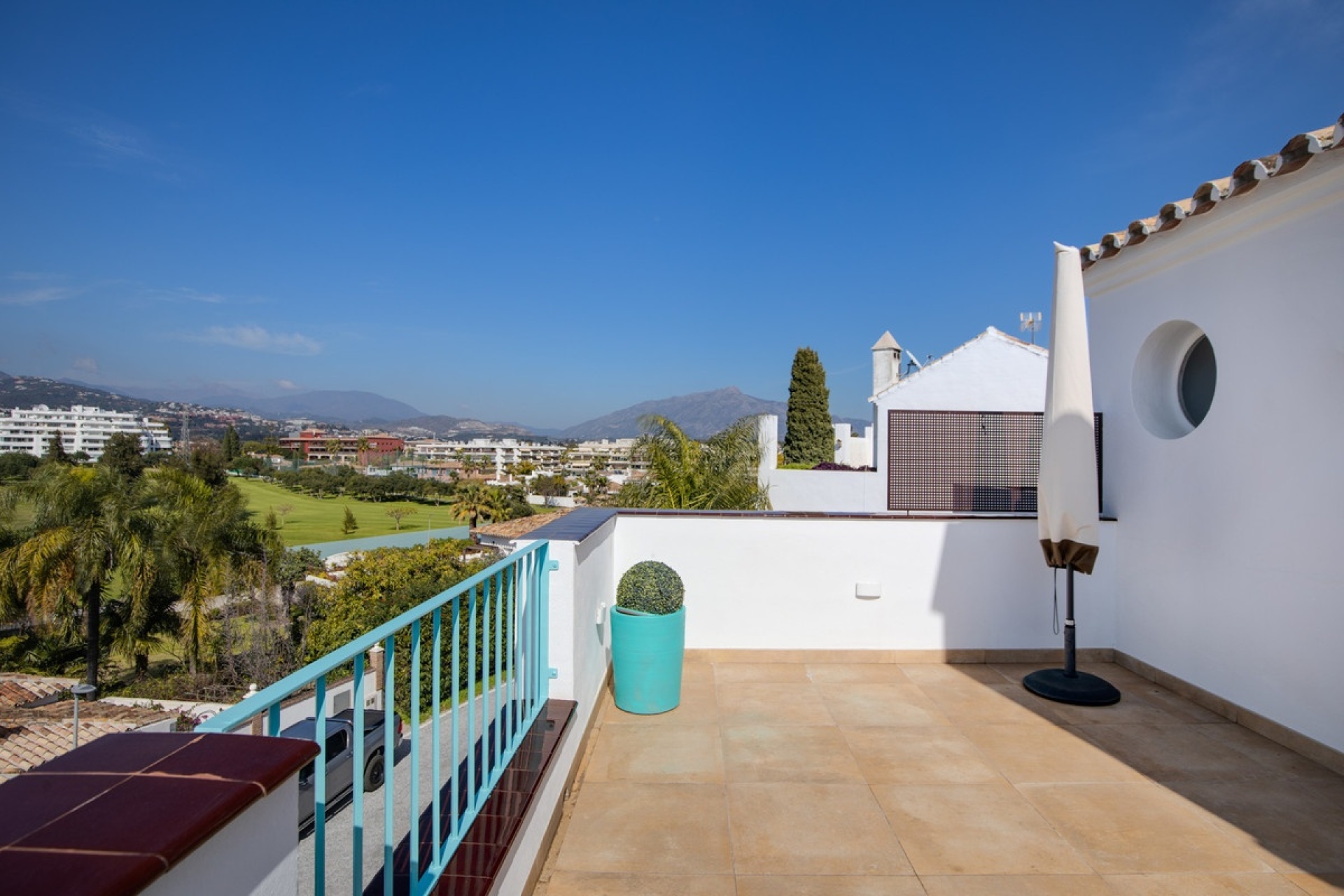 Wiederverkauf - Town house - Marbella - Guadalmina Alta