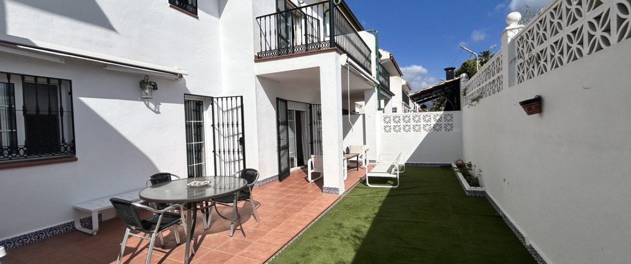 Wiederverkauf - Town house - Marbella - Guadalmina Alta