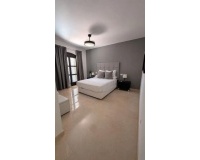 Wiederverkauf - Town house - Marbella - Guadalmina Alta