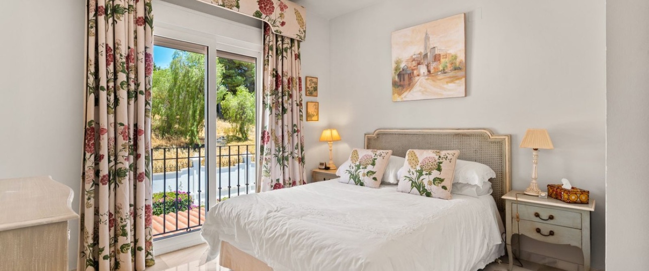 Wiederverkauf - Town house - Marbella - Guadalmina Baja