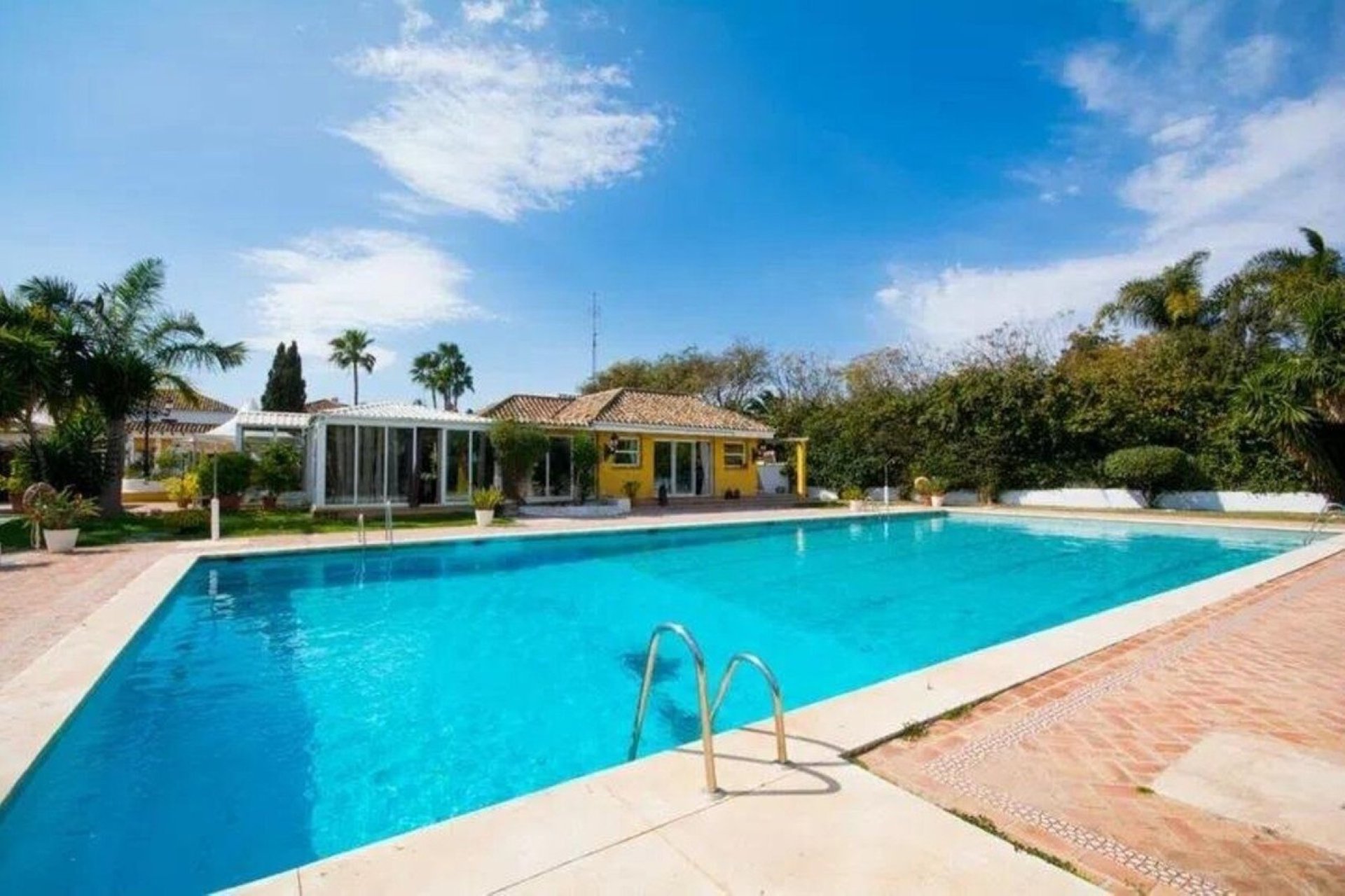 Wiederverkauf - Town house - Marbella - Guadalmina Baja