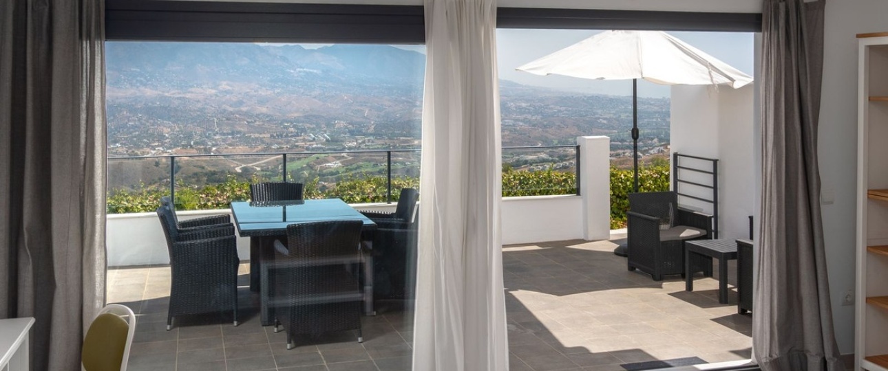 Wiederverkauf - Town house - Marbella - La Mairena