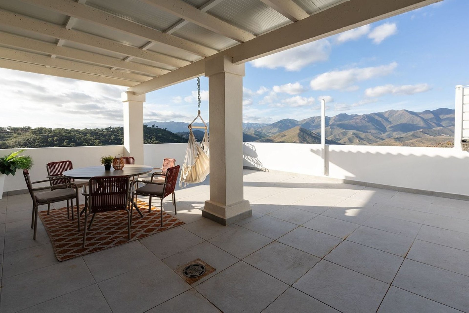 Wiederverkauf - Town house - Marbella - La Mairena